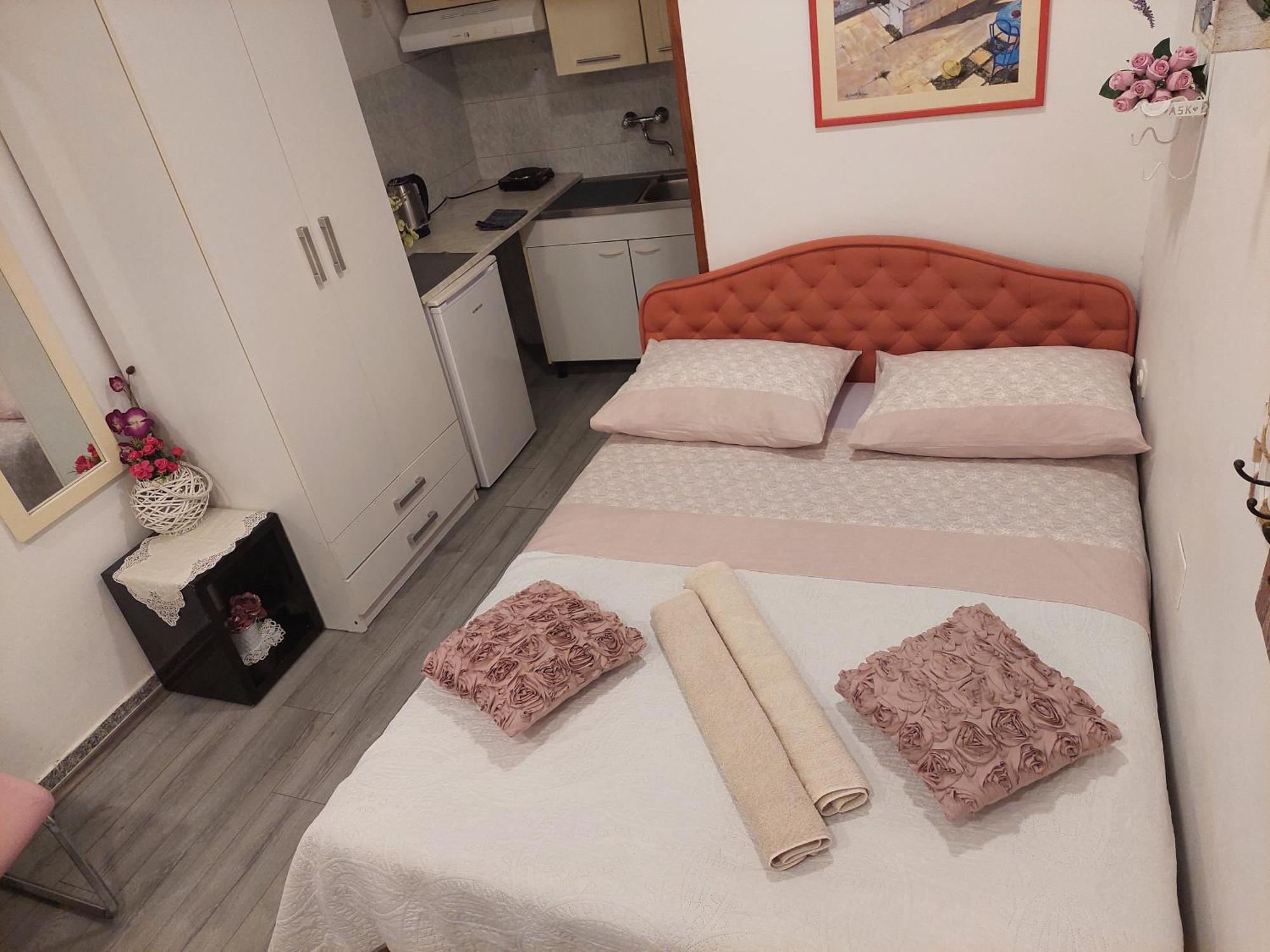 Apartment Rosse Split Exterior photo